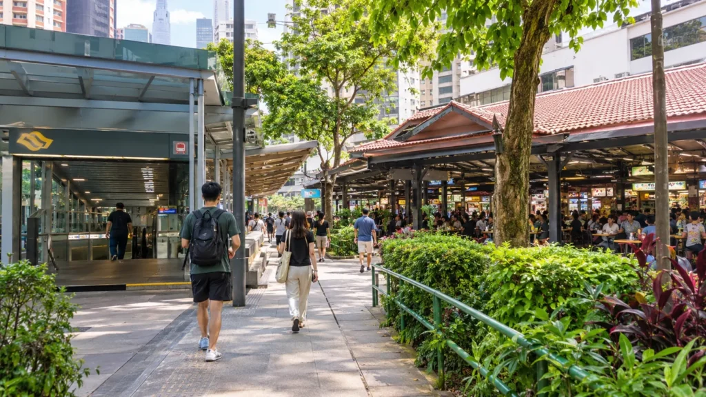 Maxwell MRT to Maxwell Food Centre Singapore